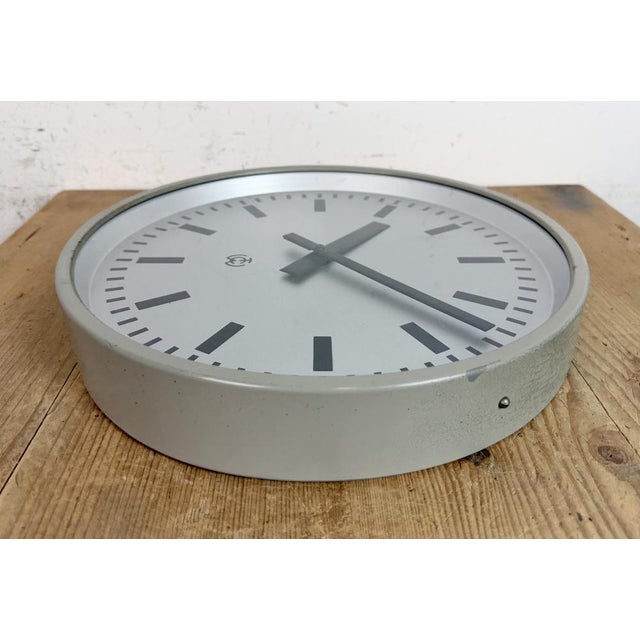Vintage Industrial Station Wall Clock from TCW, 1960 For Sale - Image 15 of 18