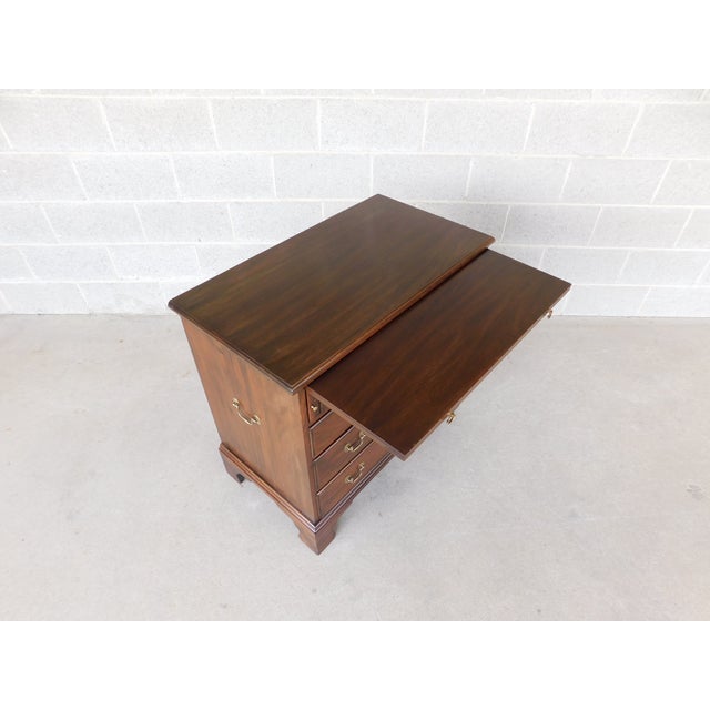 Henkel Harris Mahogany Georgian Style Bachelor Chest 33.5"w For Sale - Image 12 of 13