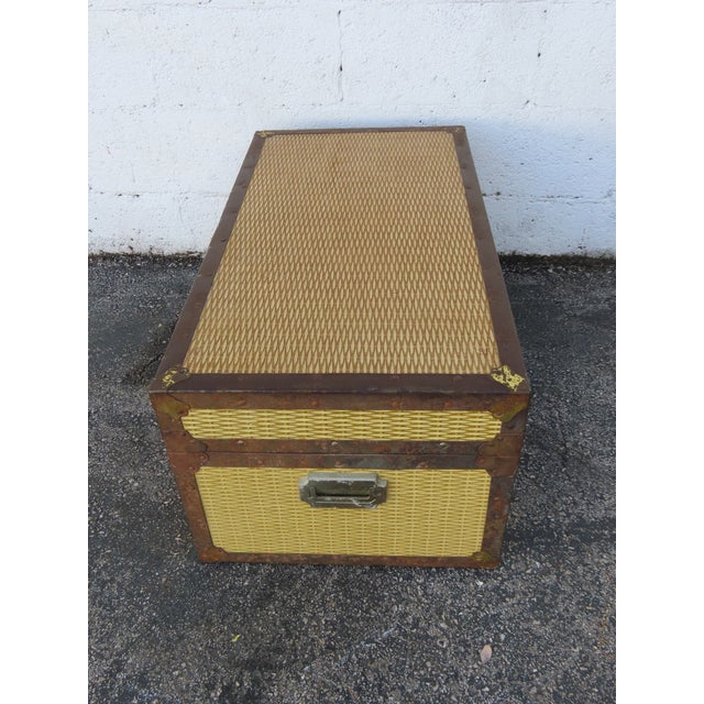 Hollywood Regency Wicker Cedar Hope Chest Blanket Trunk 6326 For Sale - Image 4 of 13