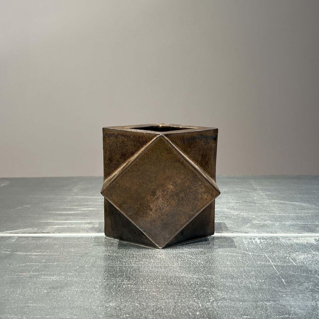 Minimalist Bronze-Glazed Ceramic Geometric Vase by Jan Van Der Vaart, Netherlands, 1970s For Sale - Image 4 of 9