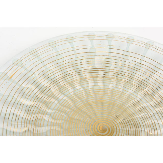 Gold Vintage Higgins Signed Fused Glass Platter or Charger Radiating Gold Spokes 1960's MCM For Sale - Image 8 of 11