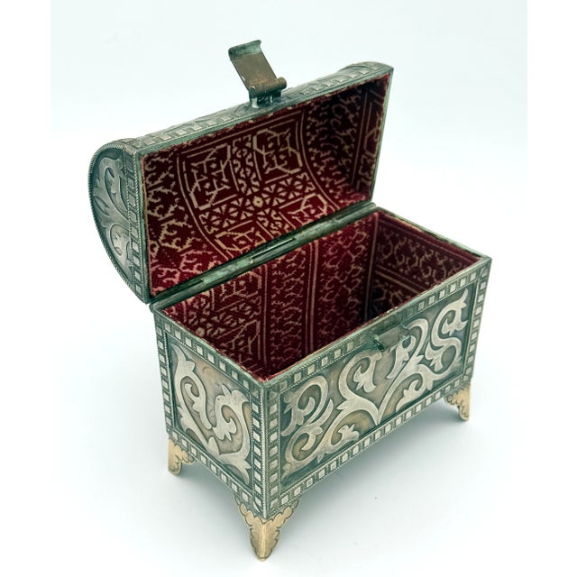 Antique 19th Century Silver Overlay "Teremok" Casket / Jewelry Box For Sale - Image 4 of 8