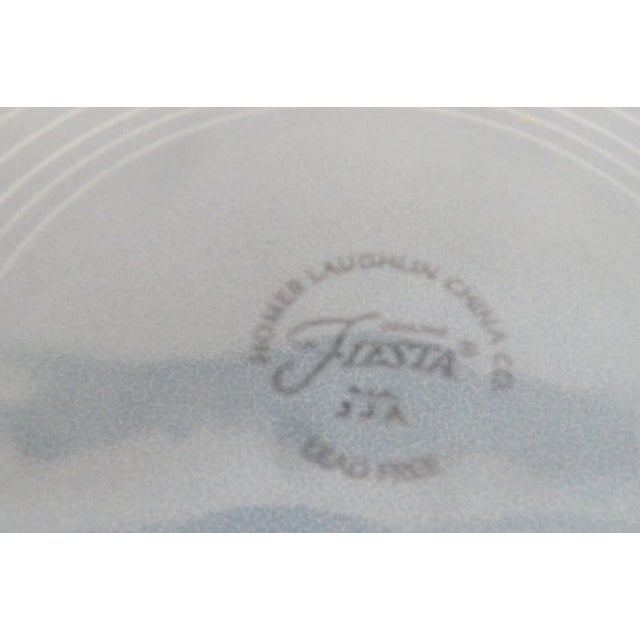 Late 20th Century Fiesta Usa Homer Laughlin Set of 4 Dinner Plates 2 Pink 2 Blue Lead Free 4850b For Sale - Image 5 of 12