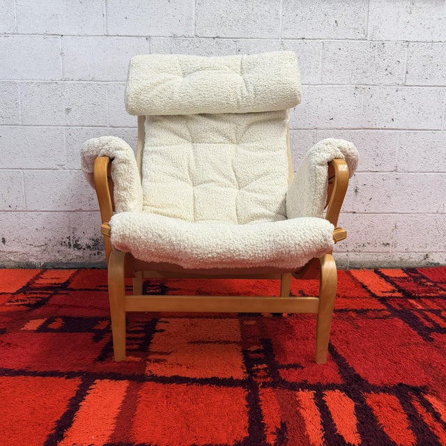 Mid-Century Modern Vintage Pair of Pernilla Lounge Chairs by Bruno Mathsson for Dux in Faux Lambswool, 1970's For Sale - Image 3 of 14
