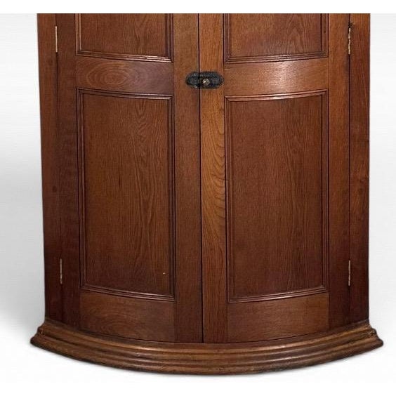 Farmhouse Antique Nineteenth Century American Country Pine Curved Bow Front Corner Cupboard Cabinet For Sale - Image 3 of 14