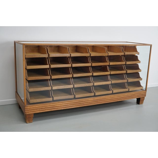 British Maple and Oak Haberdashery Cabinet or Shop Counter, 1930s For Sale - Image 9 of 18