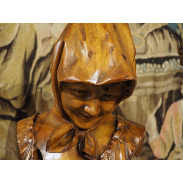 1900 - 1909 Pair of Antique French Carved Pine Busts of a Boy and a Girl, Circa 1900 For Sale - Image 5 of 18
