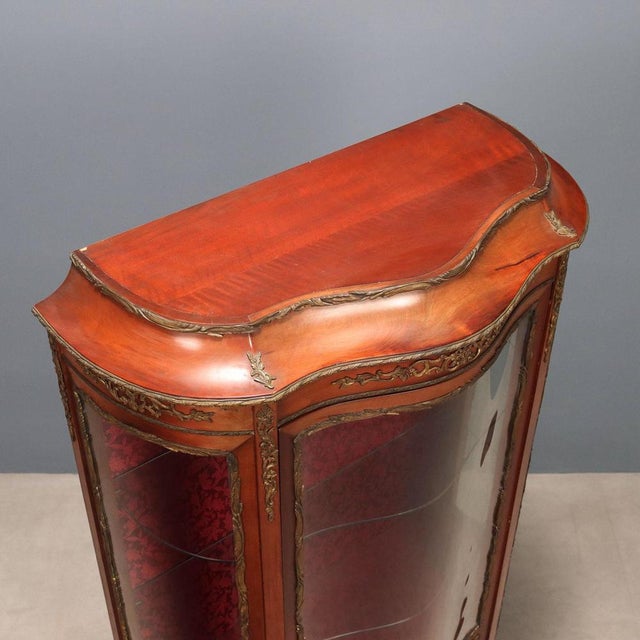 Baroque-Style Mahogany Display Cabinet For Sale - Image 10 of 12