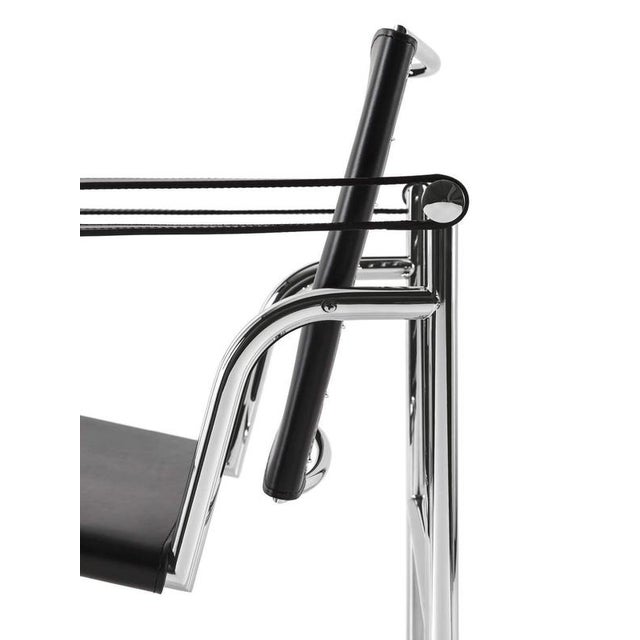 1 Armchair with Tilting Backrest by Le Corbusier for Cassina For Sale - Image 6 of 11