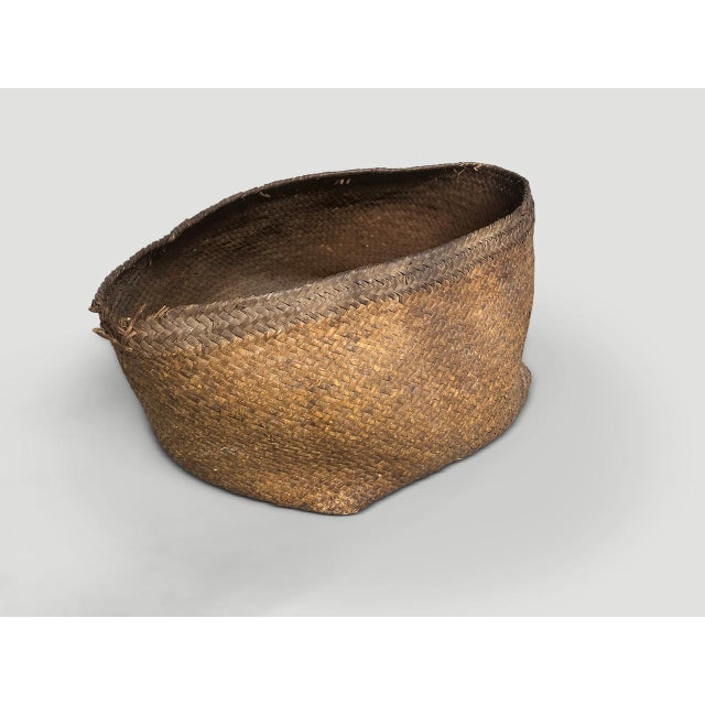 Antique Oversized Hand Woven Rattan Basket For Sale In New York - Image 6 of 6