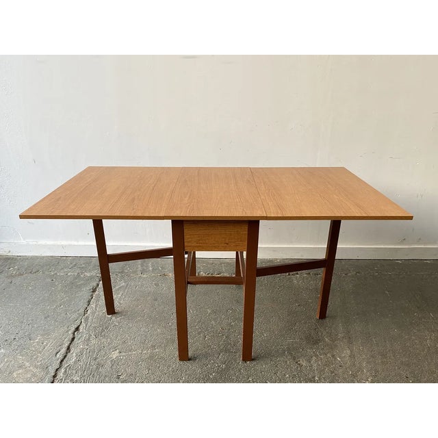 Large Vintage Drop Leaf Table, 1960s For Sale - Image 9 of 9