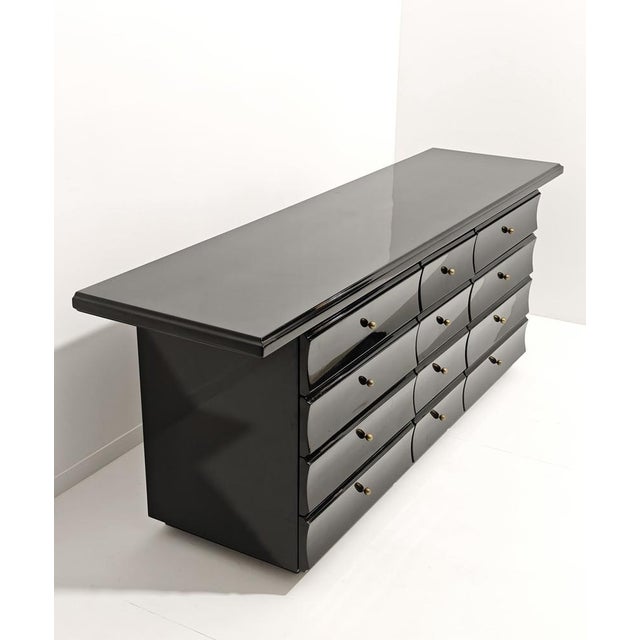 Chest of Drawers in Glossy Black Lacquered Wood, 1980s For Sale - Image 17 of 18