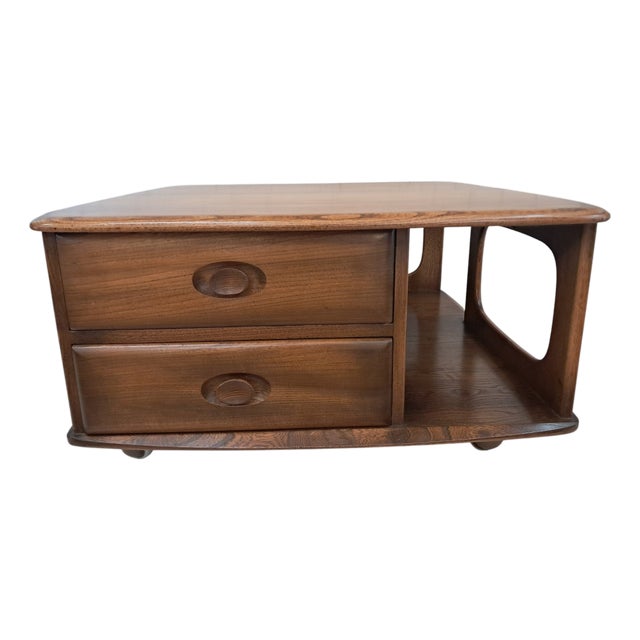 Mid-Century Modern Pandora Coffee Table in Elm by Lucian Ercolani for Ercol, 1980s For Sale