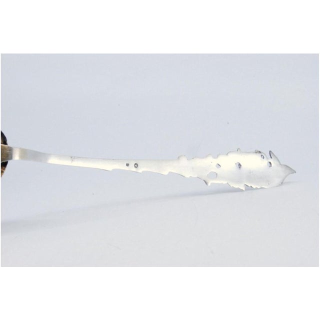 Metal Cake Shovel in Gilded Silver and Cut Out with Shells For Sale - Image 7 of 9