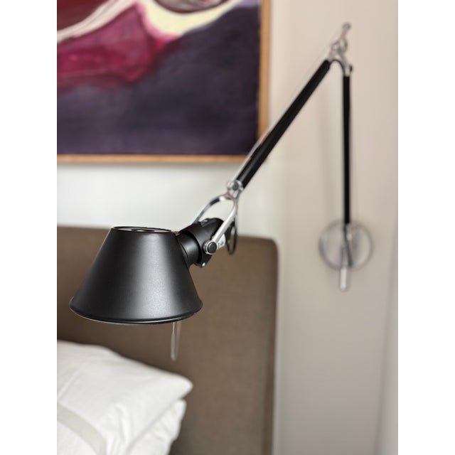 Metal A Pair of Wall Mounted Artemide Tolomeo Swing Lamps in Black (2) For Sale - Image 7 of 8