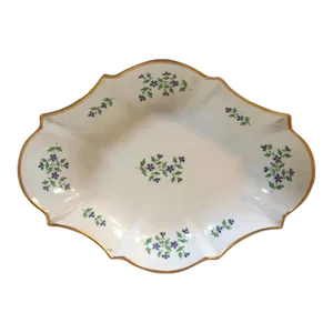 1790 Antique French Louis XVI Porcelain Quatrefoil Shape Dish in the Sprig Pattern