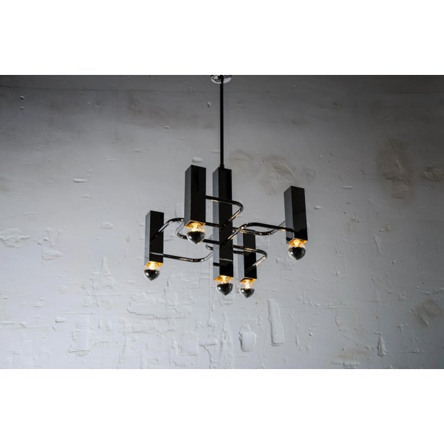 1970s Geometric Chrome Chandelier by Gaetano Sciolari for SA Boulanger, 1970s For Sale - Image 5 of 6