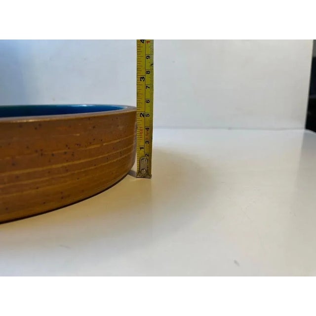 Ceramic Vintage Stoneware Bowl with Abstract Blue Decor by Jørgen Mogensen for Royal Copenhagen, 1960s For Sale - Image 7 of 12