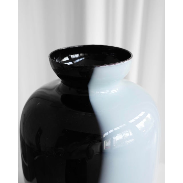 Black-and-White Vase, 1980s For Sale - Image 6 of 7