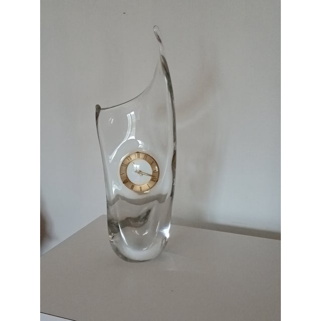 Sculptural Clock Vase in Crystal by Jean Daum for Daum, France, 1969 For Sale - Image 4 of 5