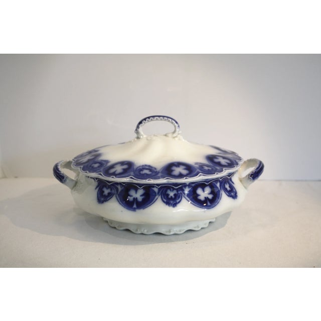 1900 - 1909 Antique English Savoy Covered Bowl For Sale - Image 5 of 9