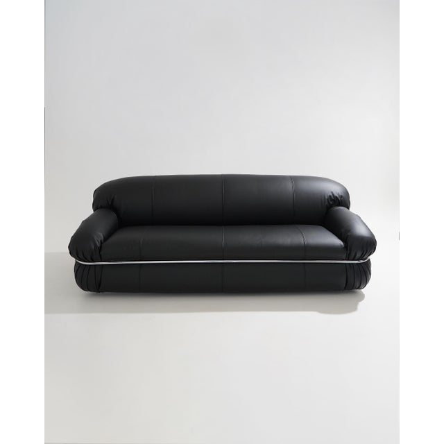 Three-seat sofa “Luisa”, designed by Ico and Luisa Parisi for Comfort in the 1970s, a piece that exemplifies Parisi’s...