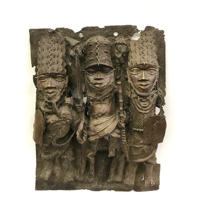 1970s Vintage African Tribal Art Large Benin Bronze Plaque For Sale - Image 12 of 12