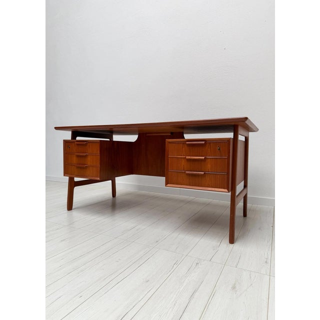 Vintage Danish Teak Model 75 Desk by Gunni Omann for Omann Jun, 1960s For Sale - Image 10 of 18