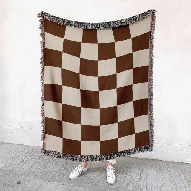 Woven throw blanket, 50"x60" (127x152cm) Abstract brown and beige squares chequers quilt Our premium natural cotton throw...