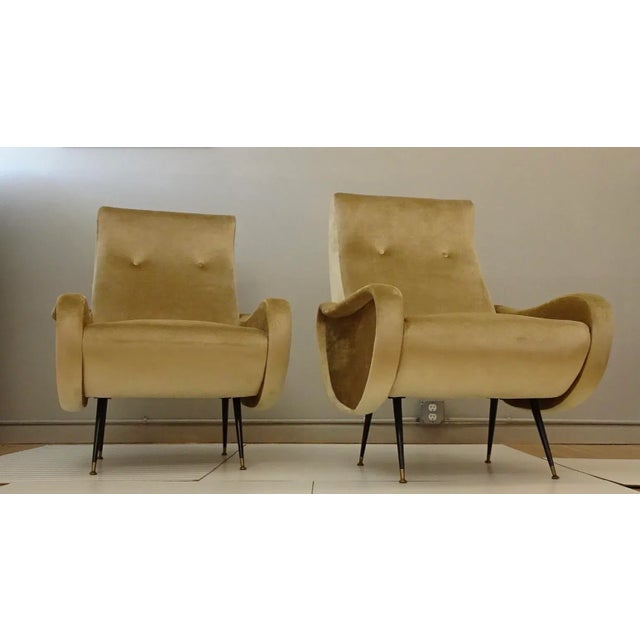 Metal 1960s Pair of Zanusso Lady Chairs Pair Gold Beige Velvet For Sale - Image 7 of 12