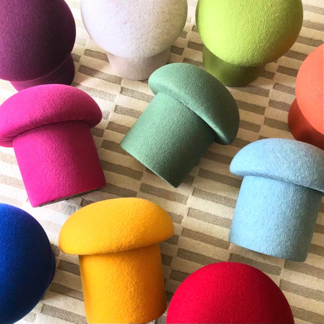 Mid-Century Modern Mushroom Ottoman in Fuchsia Wool For Sale - Image 3 of 9