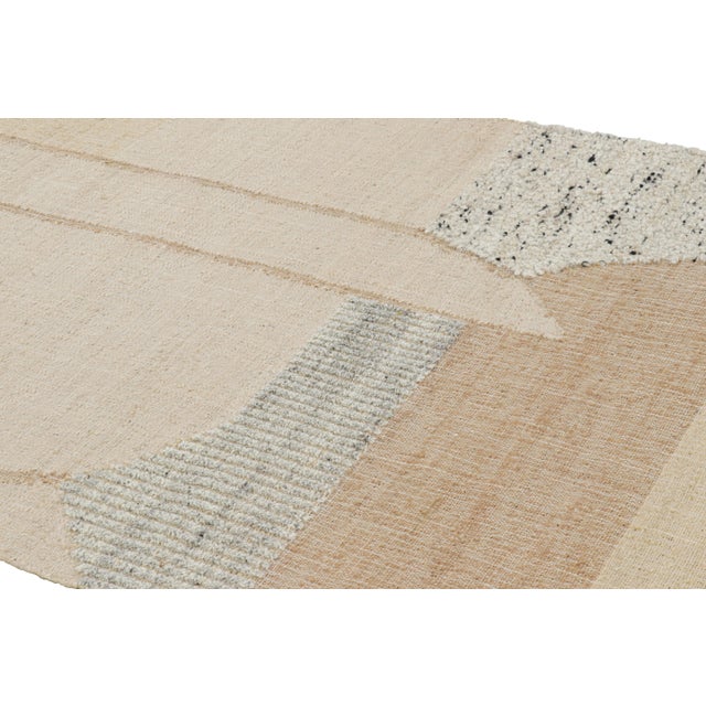 Looking for a custom size? For more information on customization capabilities, please reach out to custom@chairish.com....