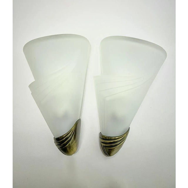 Art Deco Style Frosted Glass Wall Lights, 1970s, Set of 2 For Sale - Image 4 of 12