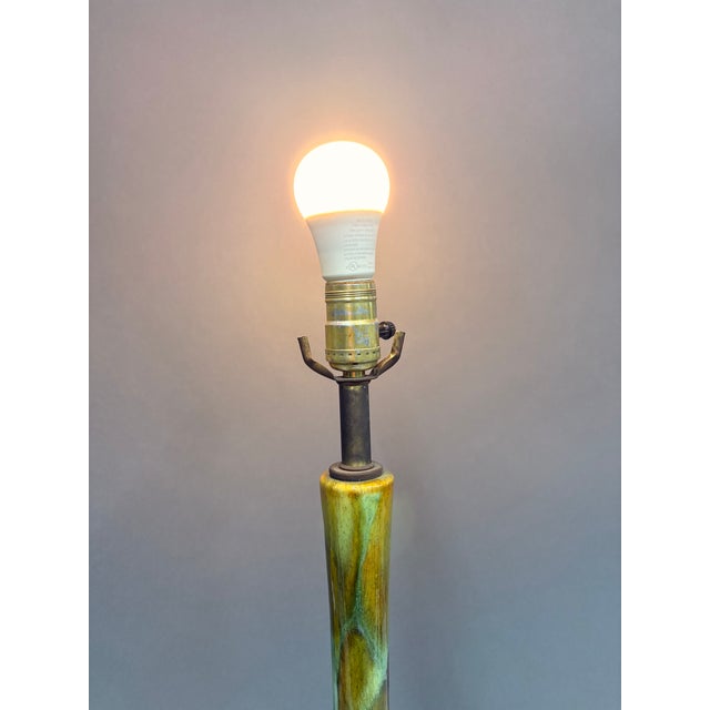 1960s Mid Century Modern Drip Glaze Ceramic Pottery Table Lamp For Sale In New York - Image 6 of 6
