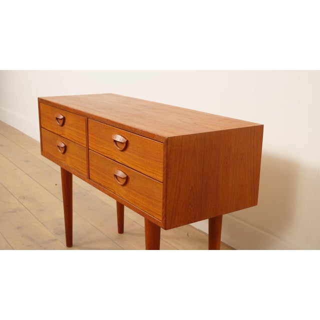 Vintage Danish Chest of Drawers in Teak, 1960 For Sale - Image 4 of 10