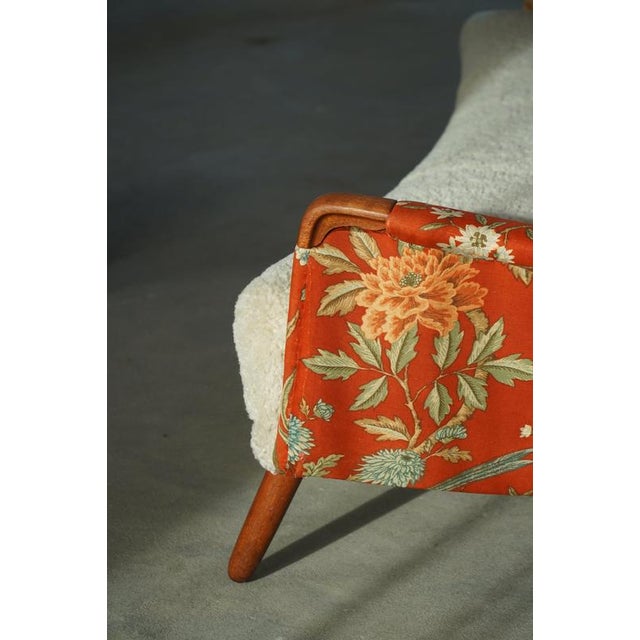 Mid-Century Modern Danish Curved Sofa in Floral Fabric and Lambswool, 1960s For Sale - Image 12 of 17