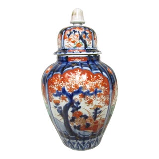 Antique Japanese Imari Porcelain Lidded Vase For Sale