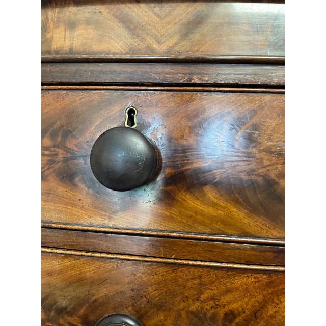 Early 19th Century Early 19th Century Mahogany Bowfront Dresser/Chest For Sale - Image 5 of 12