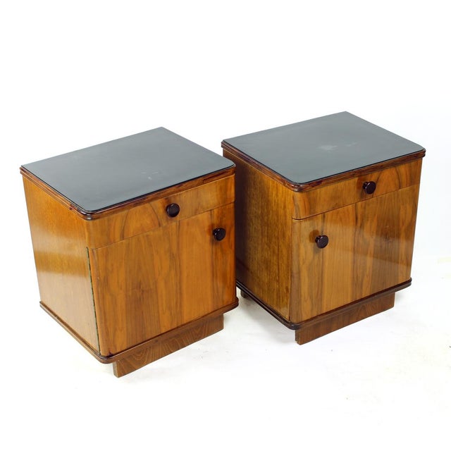 Mid-Century Bedside Tables in Oak and Walnut Veneer, Czechoslovakia, 1950s, Set of 2 For Sale - Image 4 of 12