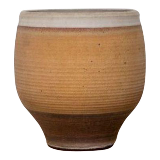 Mid Century Ribbed Stoneware Pot Attributed to Bob Kinzie For Sale