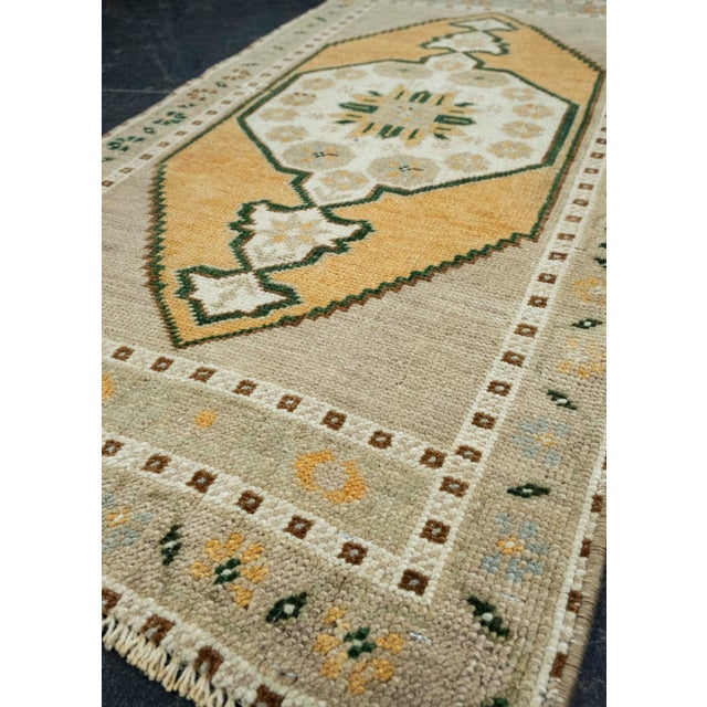 Turkish Mini Rug Oriental Hand Knotted Vintage Rug 1'10" x 3'8" #16269 For Sale In Houston - Image 6 of 8