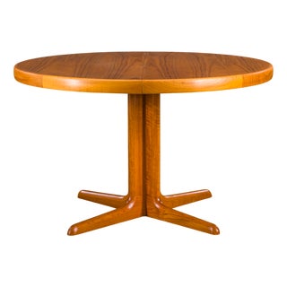 Vintage Round Teak Dining Table, 1960s For Sale