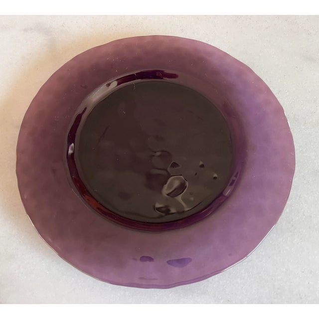 1970s Italian Studio Bormioli Rocco Purple Art Glass Salad Plates - Set of 7 For Sale - Image 4 of 8