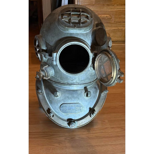 1910s United States Navy Mark v Diving Helmet For Sale - Image 10 of 12