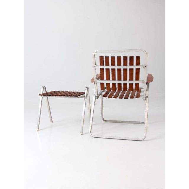 Mid-Century Aluminum & Wood Slat Chair With Side Table Set For Sale - Image 14 of 17