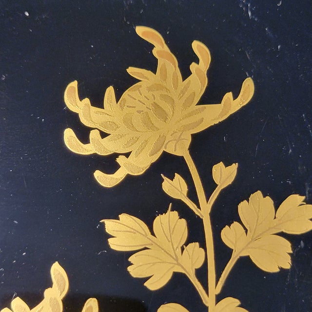 Set of Six Vintage Black Maki-E Lacquer Art Kyoto Japan Decorative Plates Hand Painted Gold Botanical Floral Patterns For Sale - Image 15 of 18