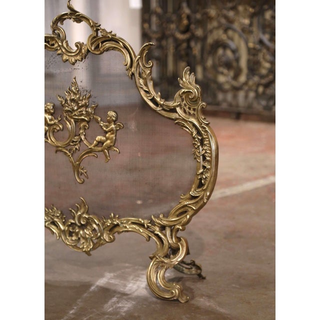 19th Century French Louis XV Bronze Doré Fireplace Screen With Cherub Motifs For Sale - Image 4 of 8