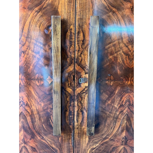 Exceptional Art Deco Petite Armoire in Bookmatched Flamed Walnut & Macassar Detailing For Sale - Image 14 of 15