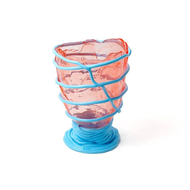 Not Yet Made - Made To Order Pompitu II Vase in Clear Light Ruby by Gaetano Pesce for Fish Design For Sale - Image 5 of 5