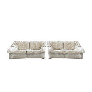 Set of Leather Sofas with Removable Central Corner Table, 1970 For Sale